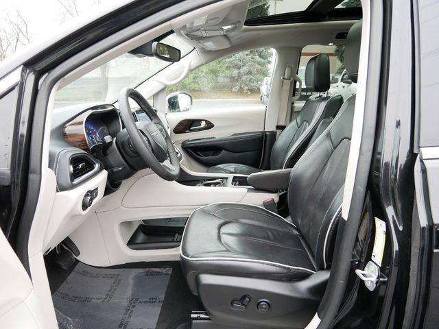 used 2023 Chrysler Pacifica car, priced at $31,234