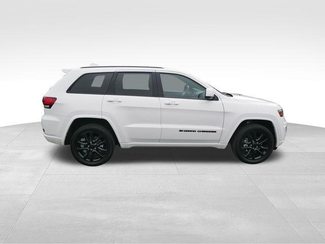 used 2022 Jeep Grand Cherokee car, priced at $28,500