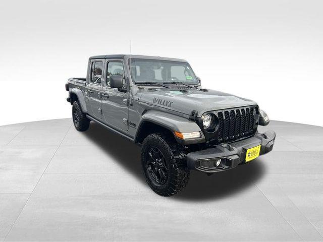 used 2022 Jeep Gladiator car, priced at $32,544