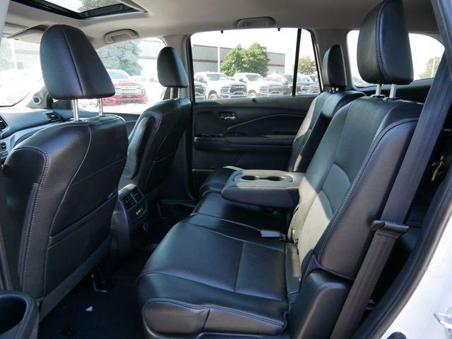 used 2021 Honda Pilot car, priced at $25,300