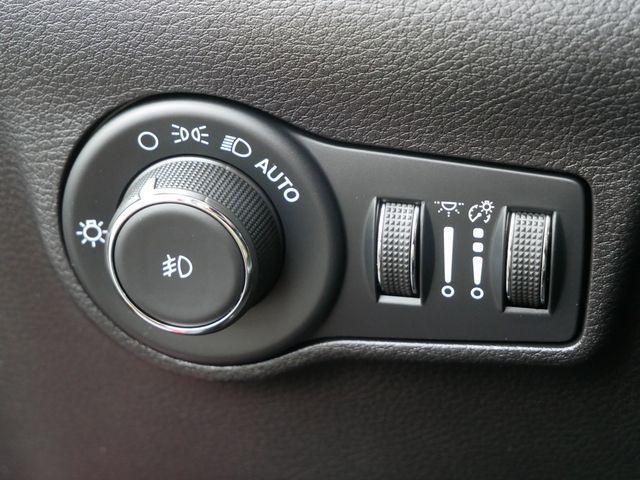 used 2022 Jeep Compass car, priced at $25,000