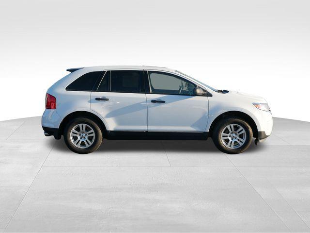 used 2011 Ford Edge car, priced at $9,000