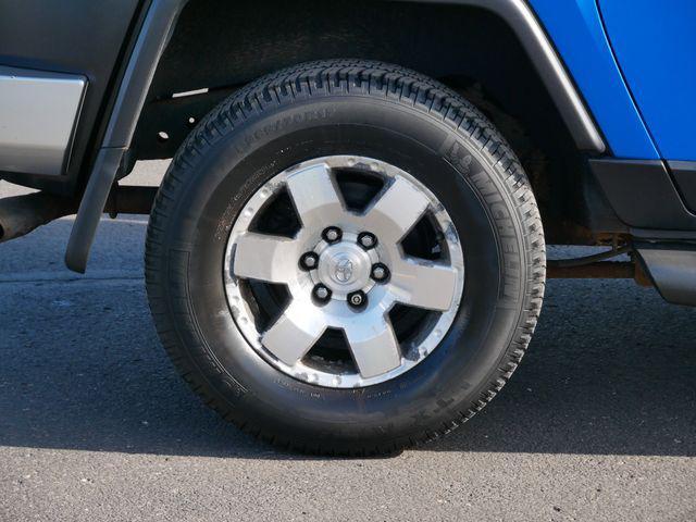 used 2007 Toyota FJ Cruiser car, priced at $12,500