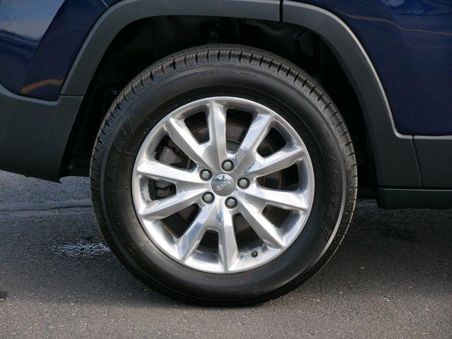 used 2014 Jeep Cherokee car, priced at $12,700