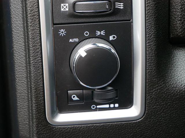 used 2021 Ram 1500 Classic car, priced at $27,500