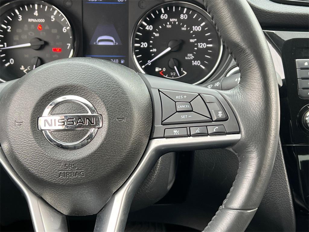 used 2018 Nissan Rogue car, priced at $16,658