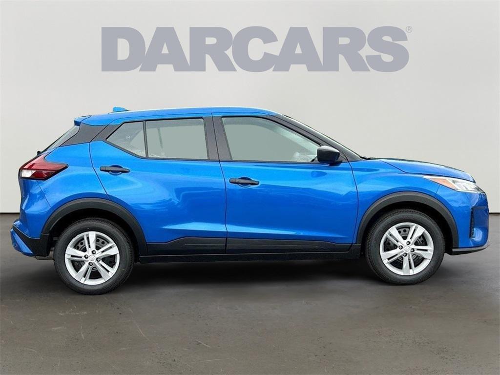 new 2025 Nissan Kicks car, priced at $20,581