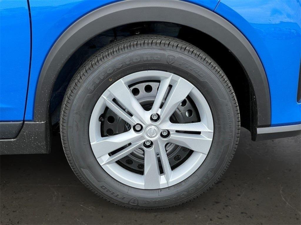 new 2025 Nissan Kicks car, priced at $20,581