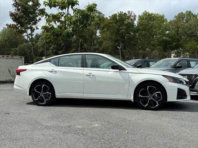 new 2024 Nissan Altima car, priced at $25,661