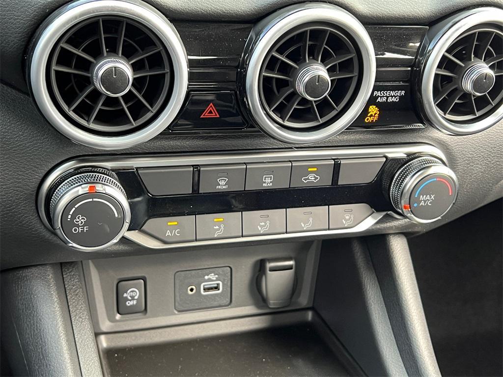 new 2025 Nissan Sentra car, priced at $19,290