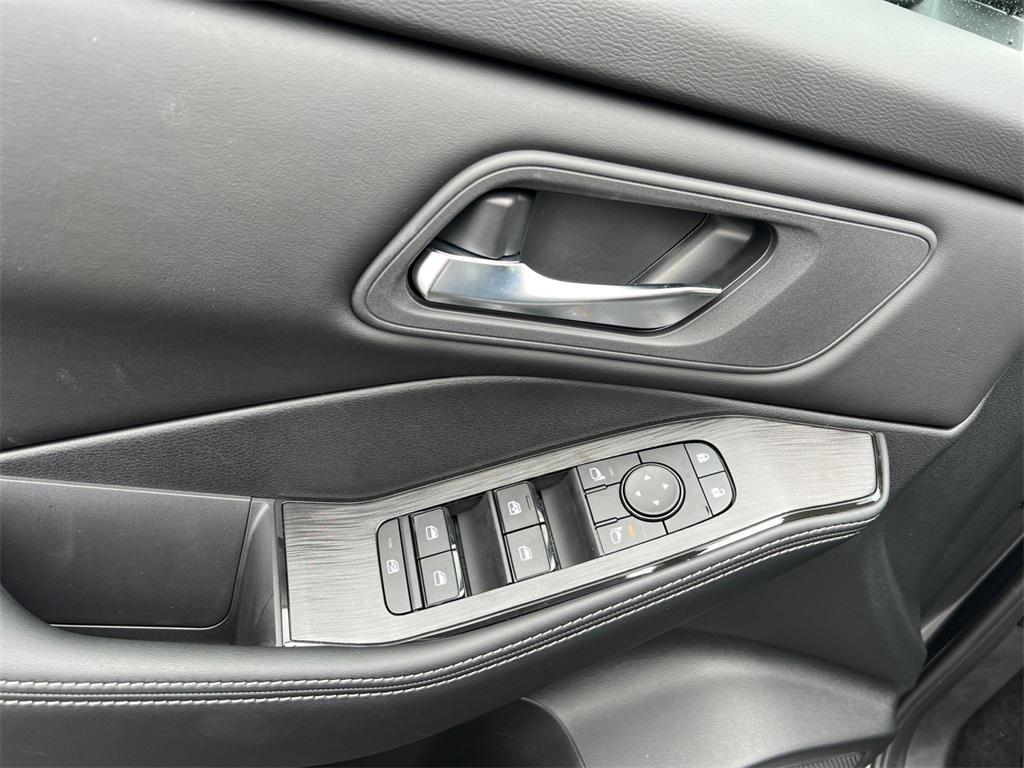 new 2026 Nissan Rogue car, priced at $30,550
