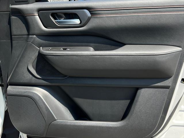 new 2025 Nissan Armada car, priced at $72,324
