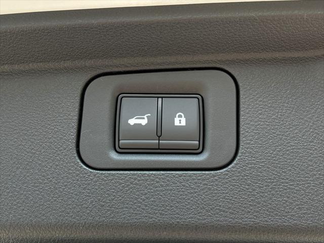 new 2025 Nissan Armada car, priced at $72,324