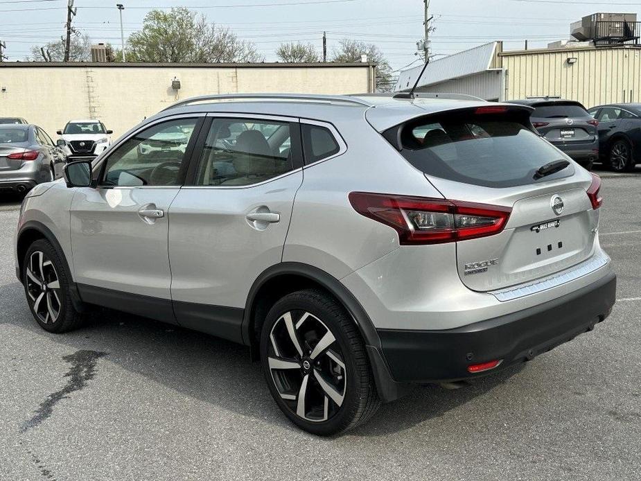 used 2022 Nissan Rogue Sport car, priced at $25,452