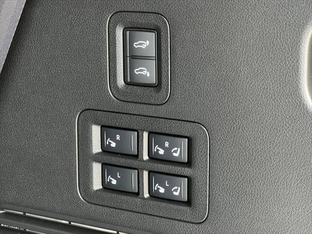 new 2025 Nissan Armada car, priced at $77,263