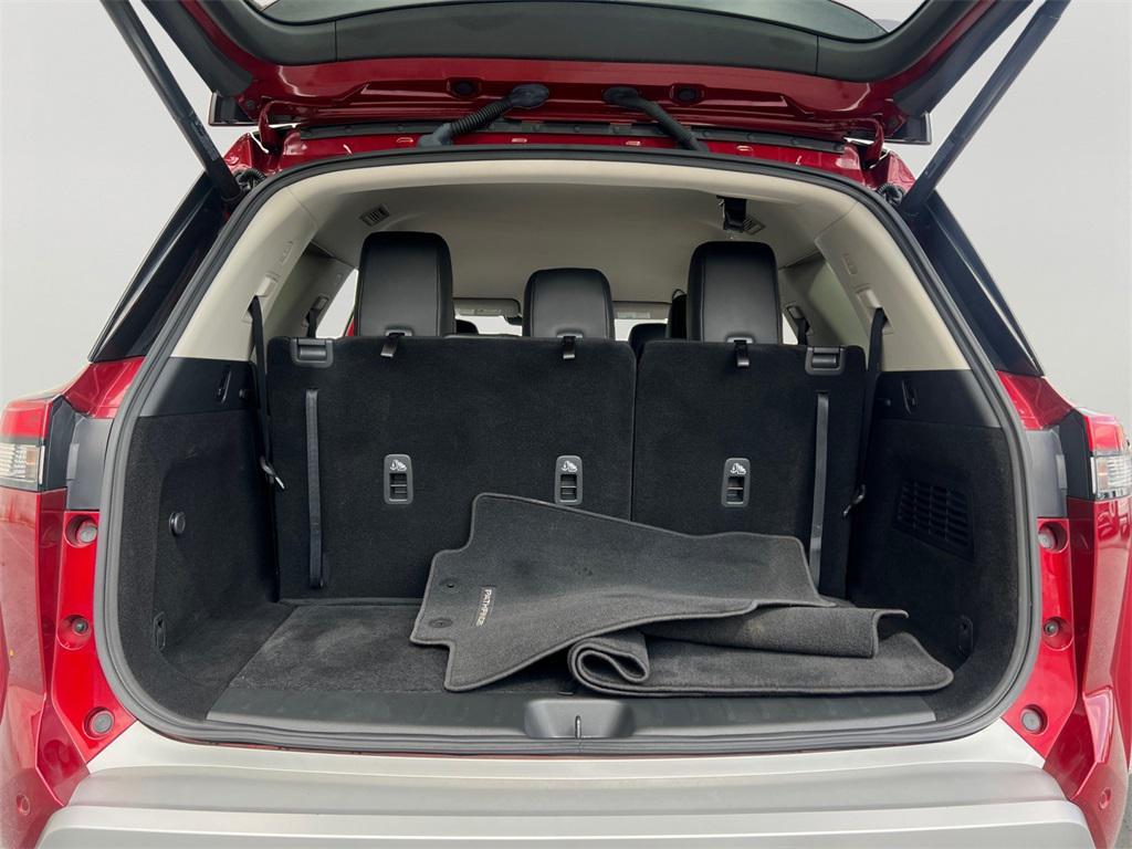 used 2023 Nissan Pathfinder car, priced at $32,298