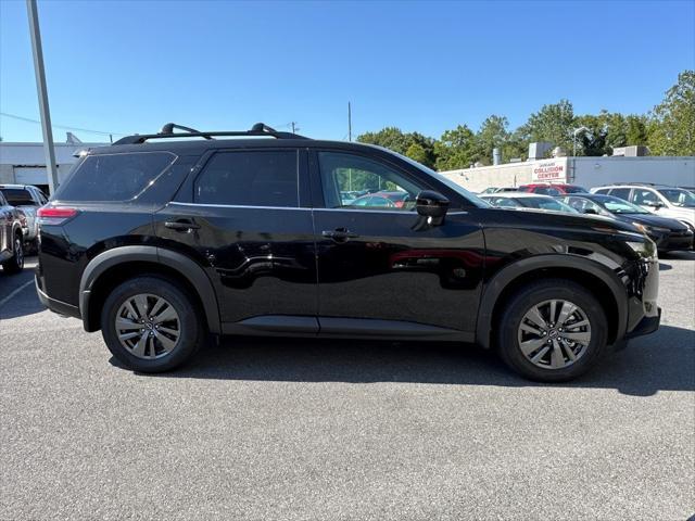 new 2024 Nissan Pathfinder car, priced at $37,060