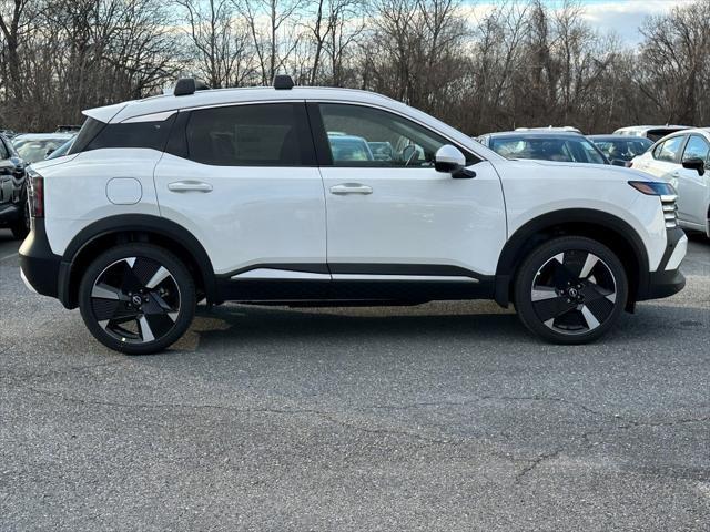 new 2025 Nissan Kicks car, priced at $29,114