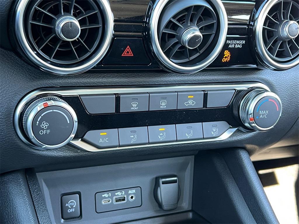 new 2025 Nissan Sentra car, priced at $19,934