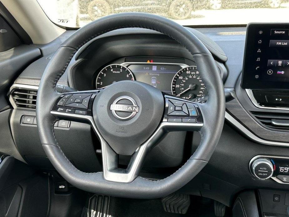 used 2023 Nissan Altima car, priced at $28,466