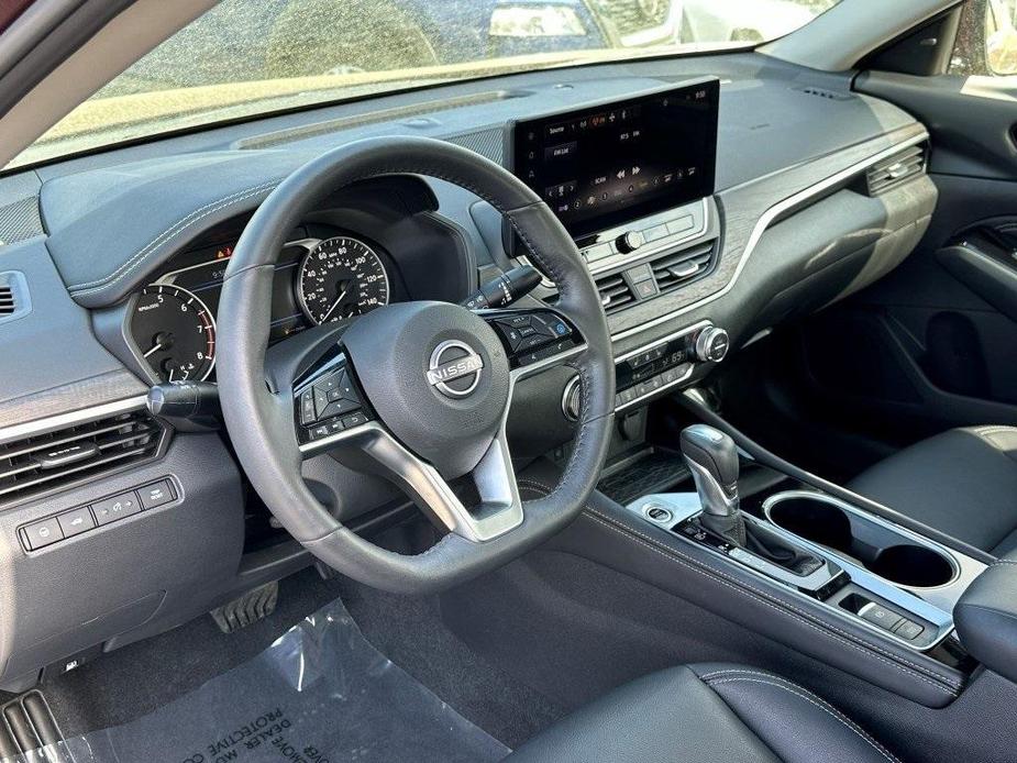 used 2023 Nissan Altima car, priced at $28,466