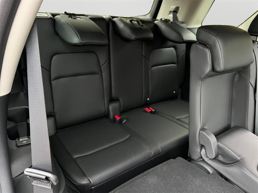 new 2025 Nissan Pathfinder car, priced at $43,235