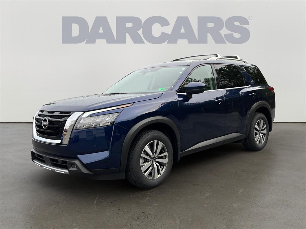 new 2025 Nissan Pathfinder car, priced at $43,235