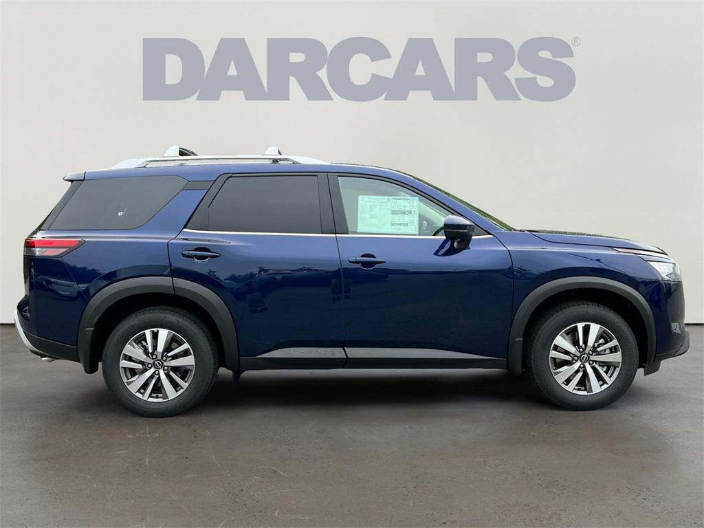 new 2025 Nissan Pathfinder car, priced at $43,235