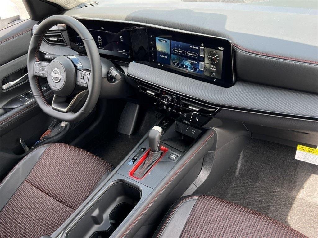 new 2025 Nissan Kicks car, priced at $27,973