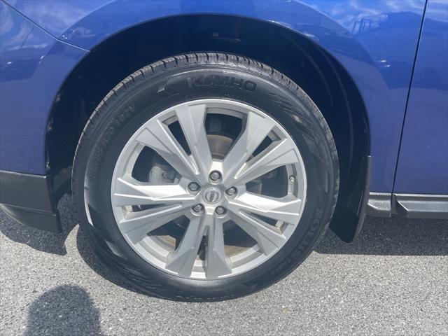 used 2019 Nissan Pathfinder car, priced at $23,995