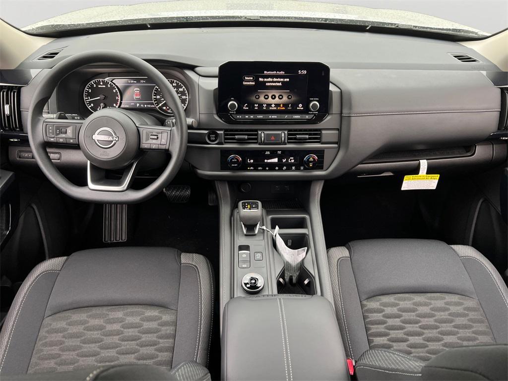 new 2025 Nissan Pathfinder car, priced at $40,360
