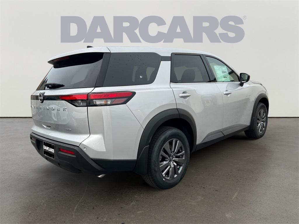 new 2025 Nissan Pathfinder car, priced at $40,360