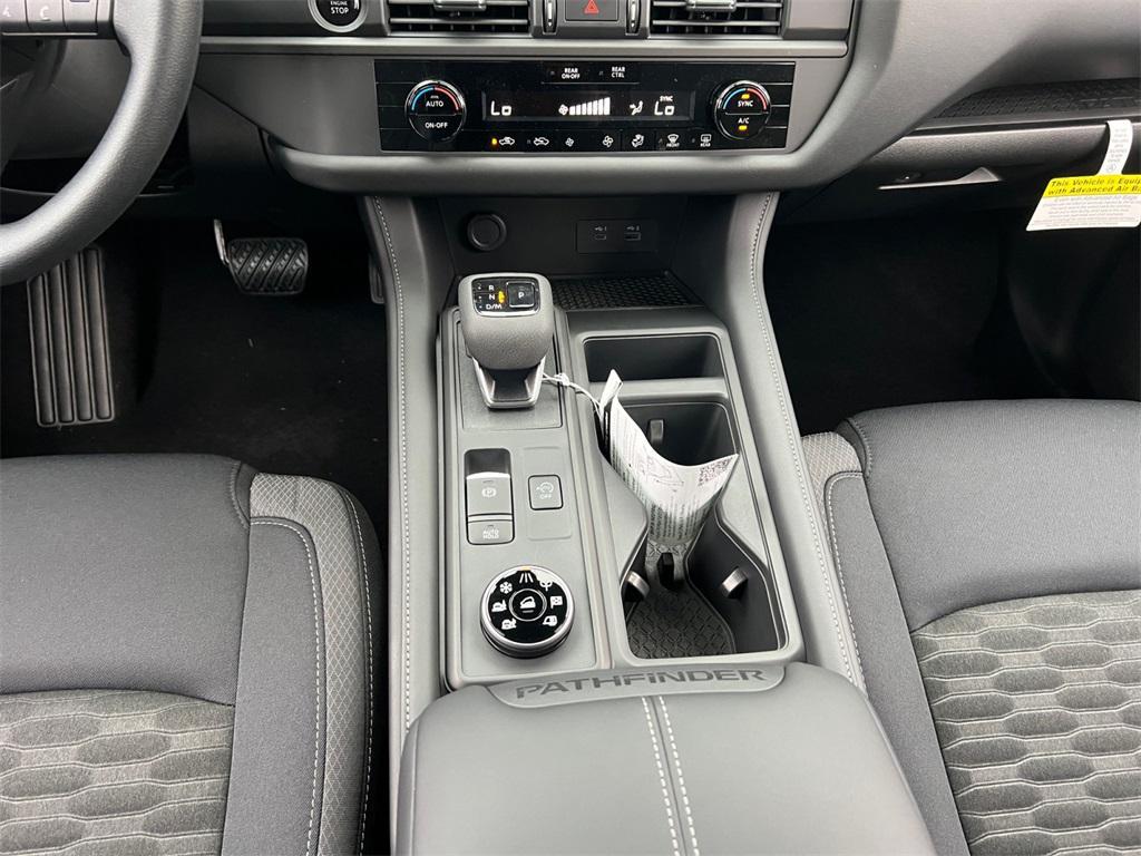 new 2025 Nissan Pathfinder car, priced at $40,360