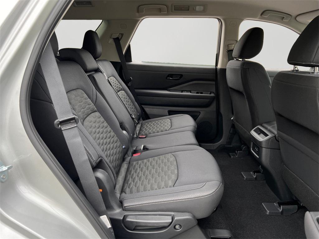 new 2025 Nissan Pathfinder car, priced at $40,360