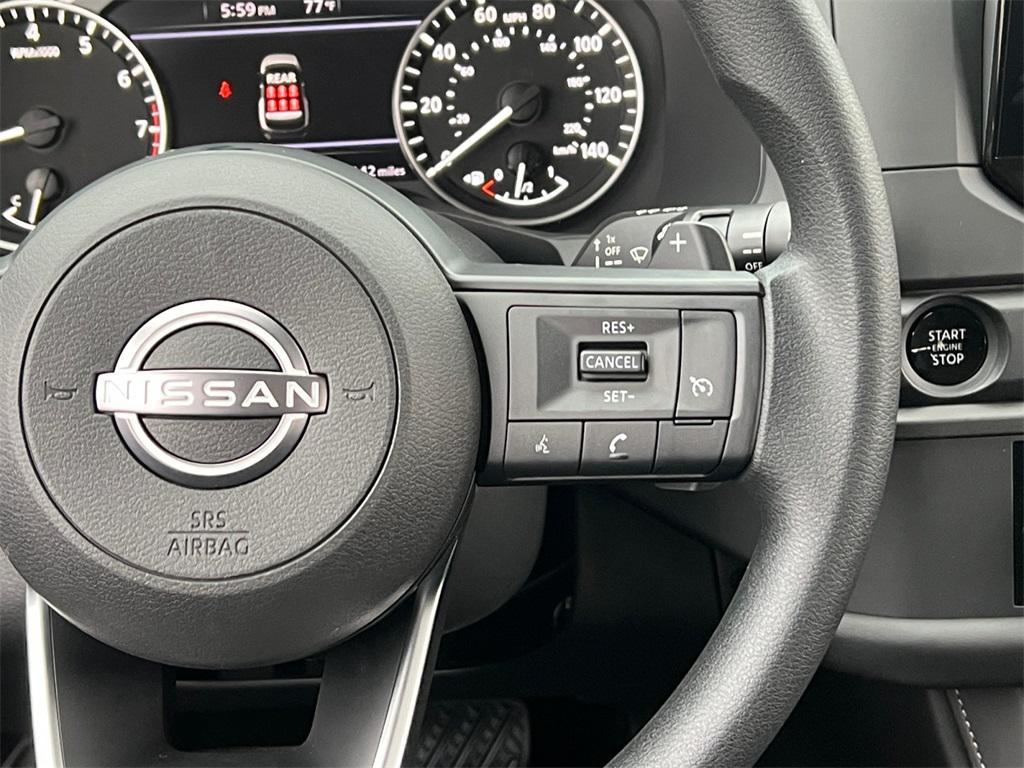 new 2025 Nissan Pathfinder car, priced at $40,360