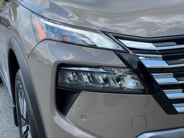 used 2025 Nissan Rogue car, priced at $36,525