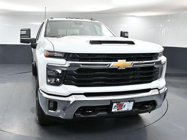 used 2024 Chevrolet Silverado 3500 car, priced at $50,693