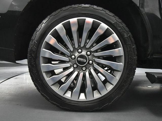 used 2019 Lincoln Navigator L car, priced at $30,993