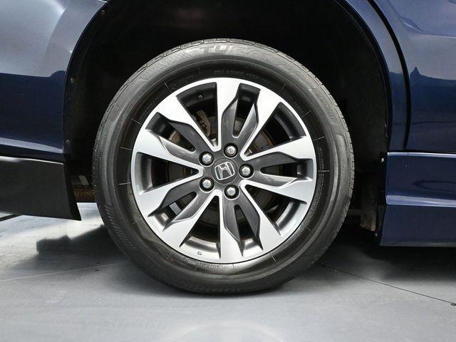 used 2023 Honda Odyssey car, priced at $57,993