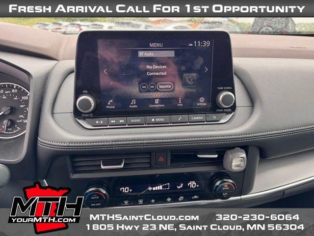 used 2023 Nissan Rogue car, priced at $22,999