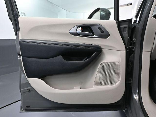 used 2022 Chrysler Pacifica car, priced at $18,993