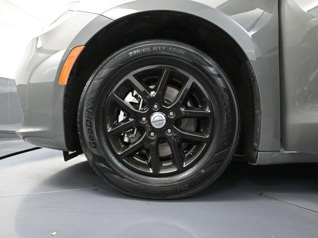 used 2022 Chrysler Pacifica car, priced at $18,993