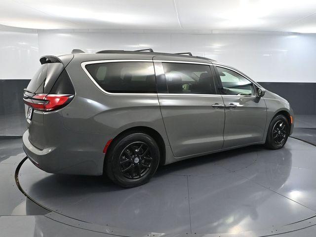 used 2022 Chrysler Pacifica car, priced at $18,993