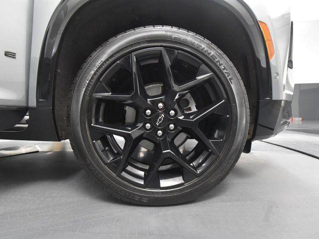 used 2024 Chevrolet Traverse car, priced at $53,399