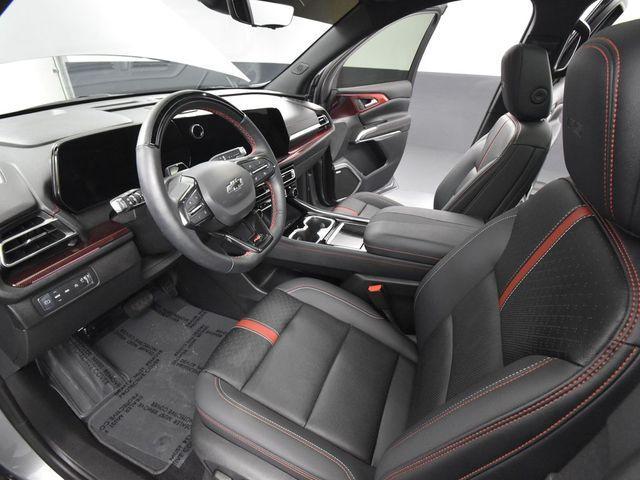 used 2024 Chevrolet Traverse car, priced at $53,399