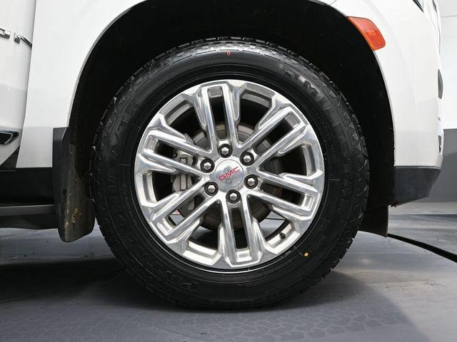used 2023 GMC Yukon XL car, priced at $45,993