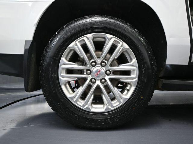 used 2023 GMC Yukon XL car, priced at $45,993
