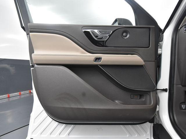 used 2022 Lincoln Aviator car, priced at $47,593
