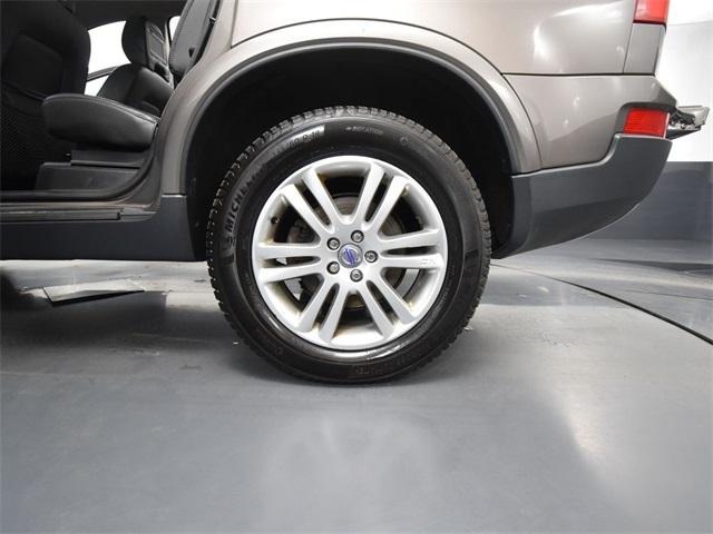 used 2010 Volvo XC90 car, priced at $9,500