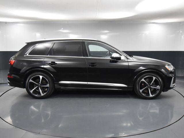 used 2024 Audi SQ7 car, priced at $88,789